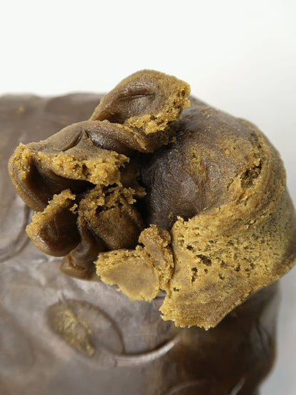 ICEOLATOR - CBD Hash (34% CBD)